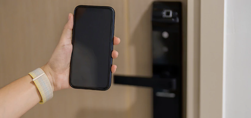 Keypad Wifi Locks Repair And Installation in West Carson, CA