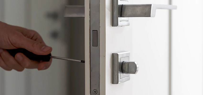 Key Programming Locksmith Open Now in West Carson, California